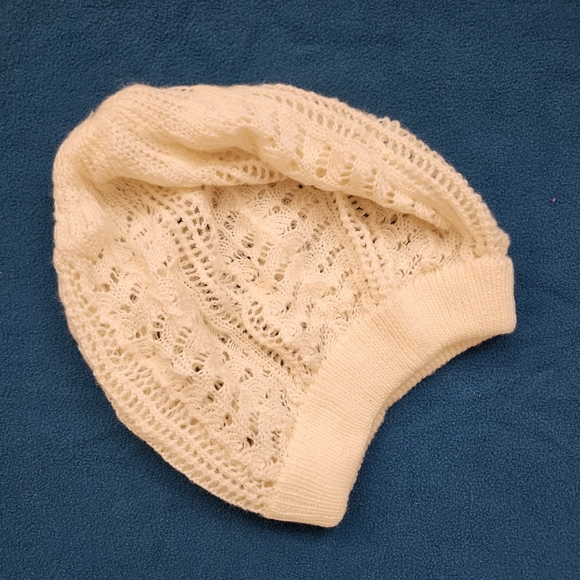 Beret hat - Picture 2 of 2